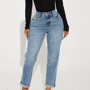 Women's Blue Mom Jeans